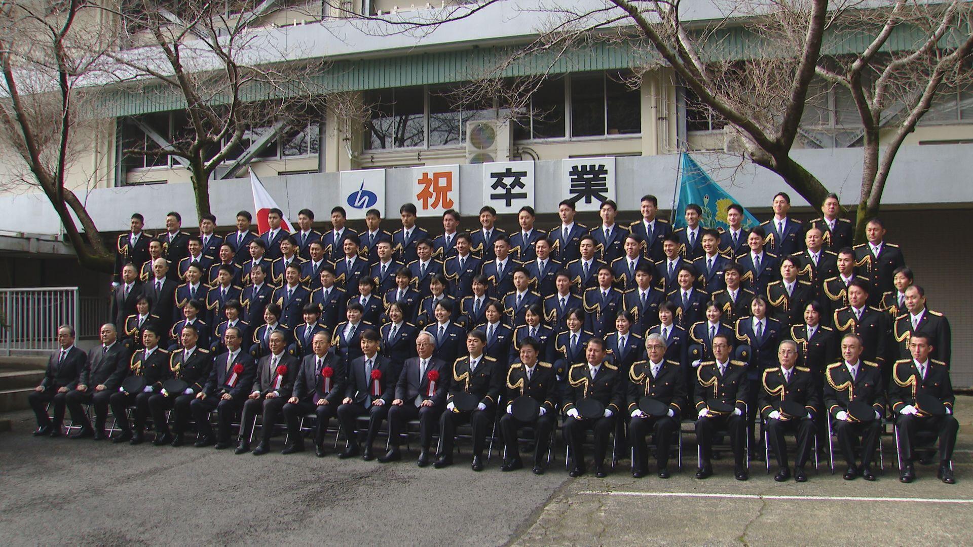 ｢地域の人に寄り添う強くてかっこいい警察官に｣61人が新たな一歩！県警察学校で卒業式