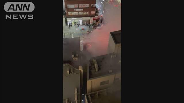 「炎が上がっている」焼肉店が入る建物で火事　消火活動中　神奈川・大和市