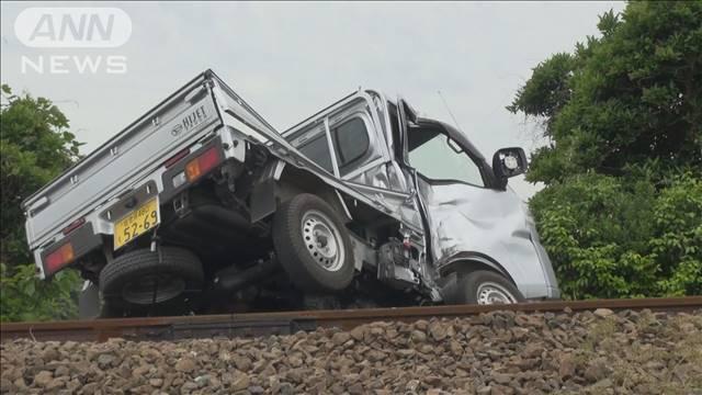 踏切内で列車と衝突 軽トラ運転の男性死亡　長崎・松浦市