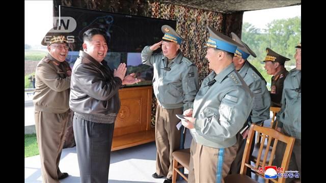 金総書記 空軍の訓練を視察「我が国は鉄壁の要塞に」 無人攻撃機からなどの防空を想定