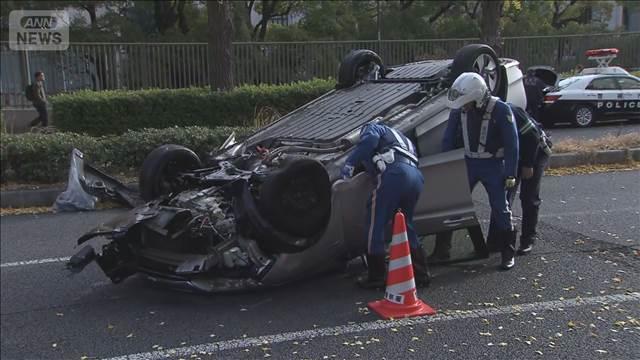 国会議事堂のそばで乗用車が横転「運転操作を誤ってしまった」