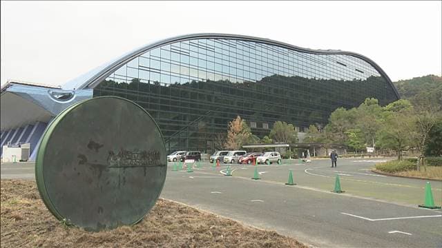 国立美術館・博物館　“外国人料金”設定も検討