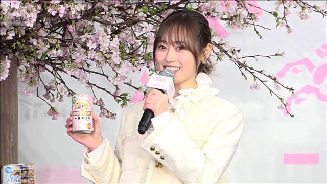 福原遥、官能的な声で読み上げた“春の一句”に賀来賢人が唸る【芸能動画】