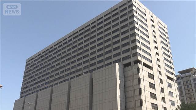 ガールズバー女性従業員に売春させたか　被告の女 初公判で起訴内容認める