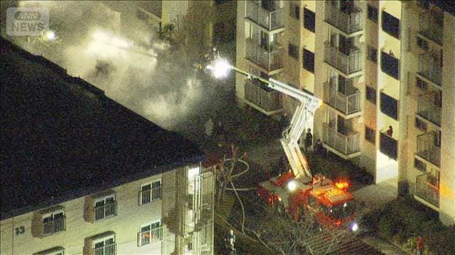 三浦市の集合住宅で火事　火元の部屋から2人救助し病院に搬送　神奈川