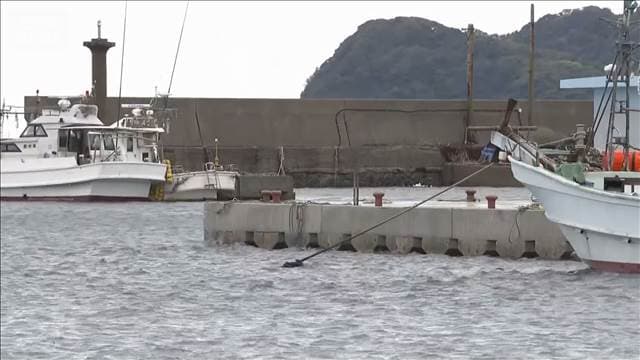 軽乗用車が海へ転落 車内から救助された63歳女性死亡　福岡・宗像市