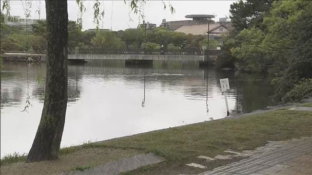 「うつぶせ状態で浮いている」　福岡・大濠公園の池で男性の遺体発見