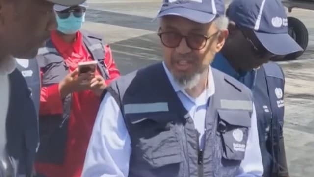 WHOがエボラ出血熱流行中心地のコンゴ東部視察