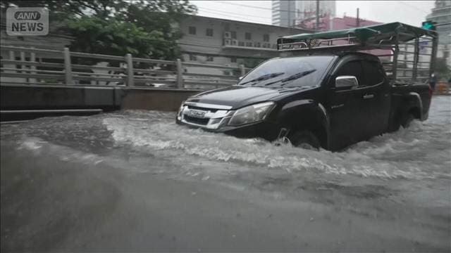バンコクで大雨　住宅浸水被害も　冠水した駐車場に女性の遺体　感電の可能性も