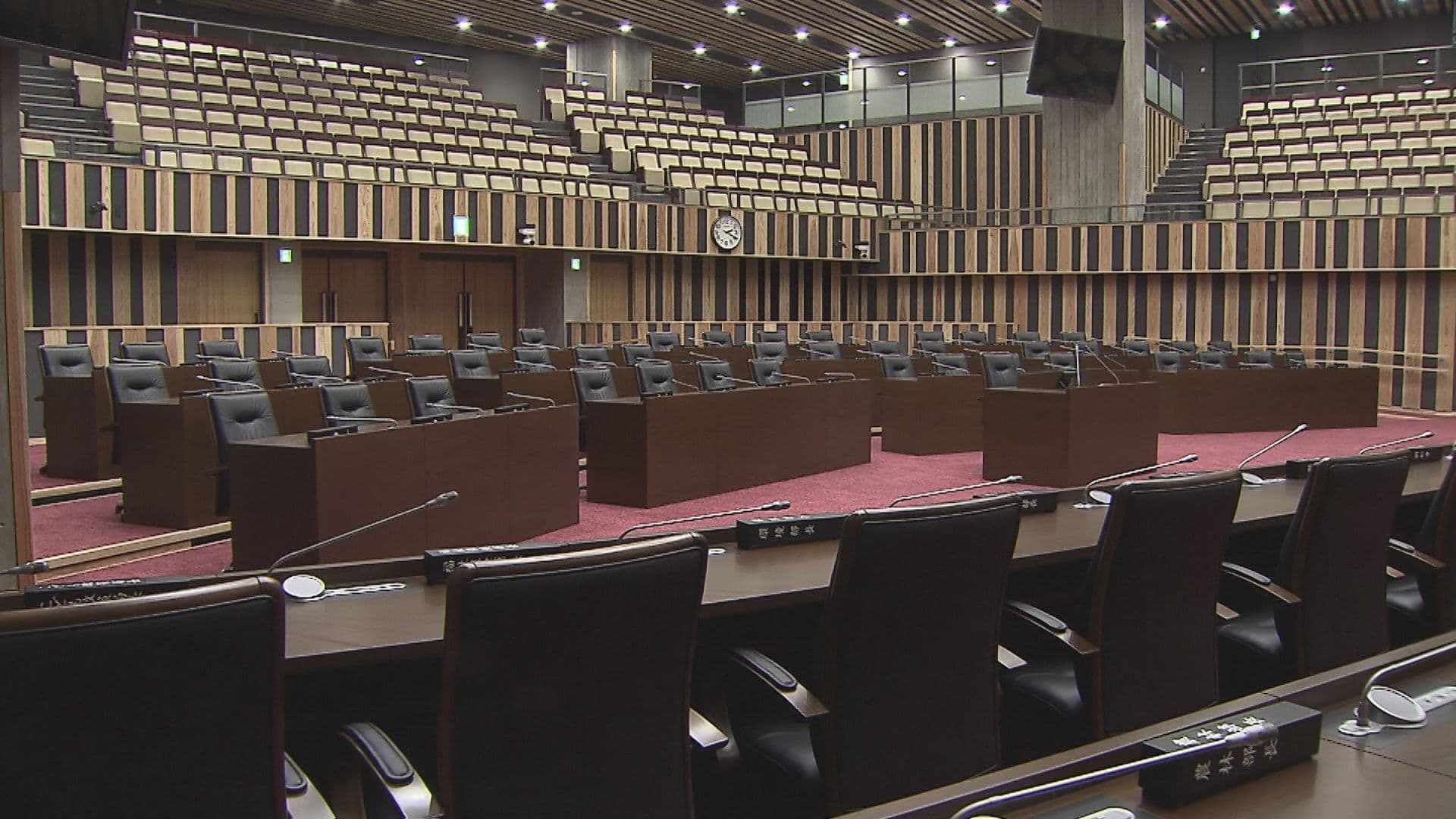 県議会議員選挙告示 ２選挙区に８人が立候補 ２月８日（日）投開票