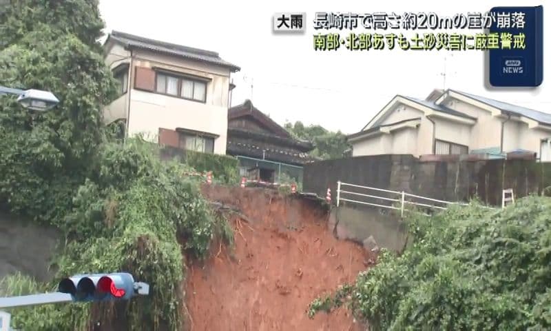 【大雨】長崎市で高さ約20ｍの崖が崩落  南部・北部あすも土砂災害に厳重警戒