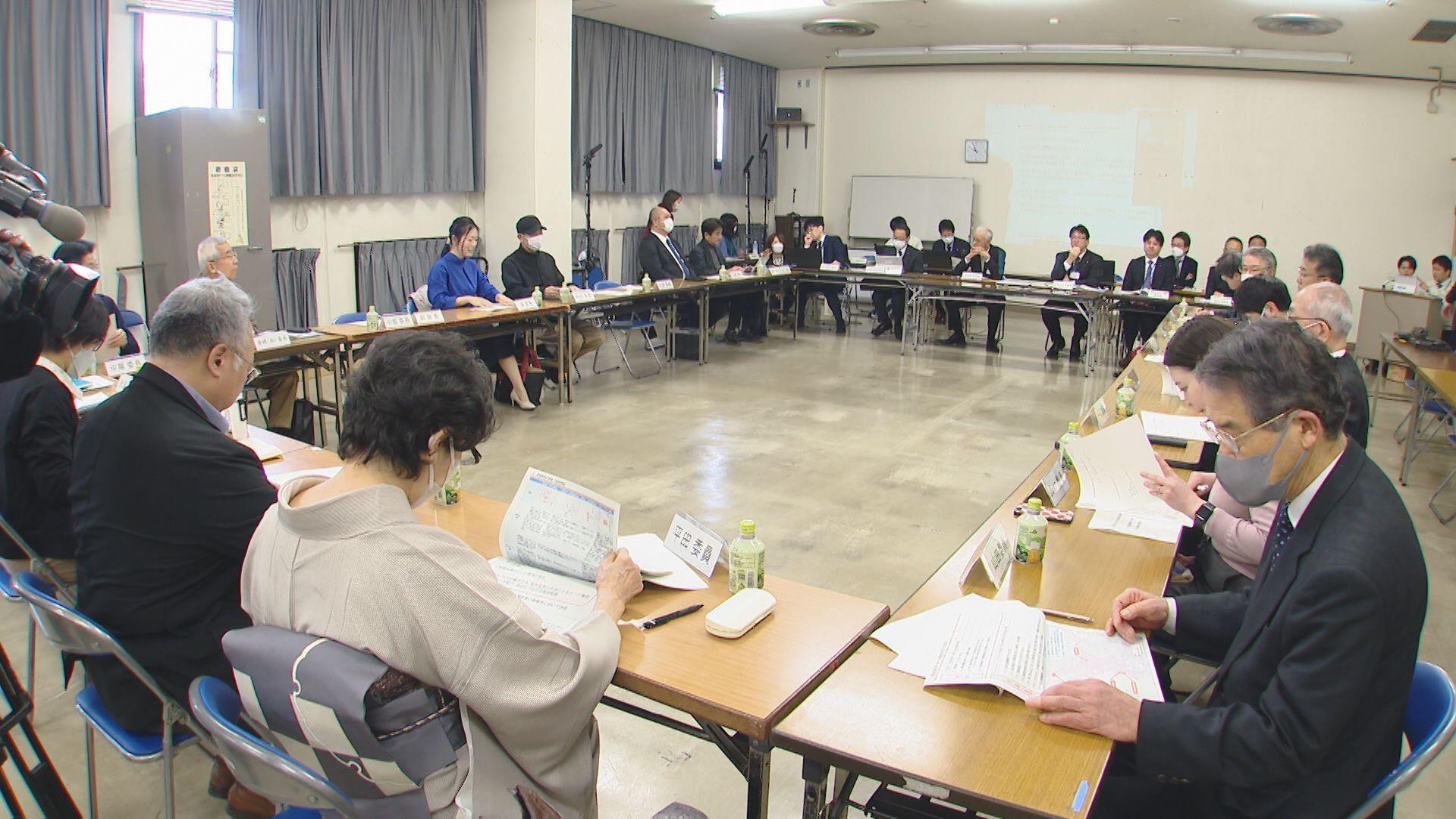 新たな文化施設｢旧長崎市役所跡地｣が最適との考え示す　当初方針と同じ結果に委員から不満の声