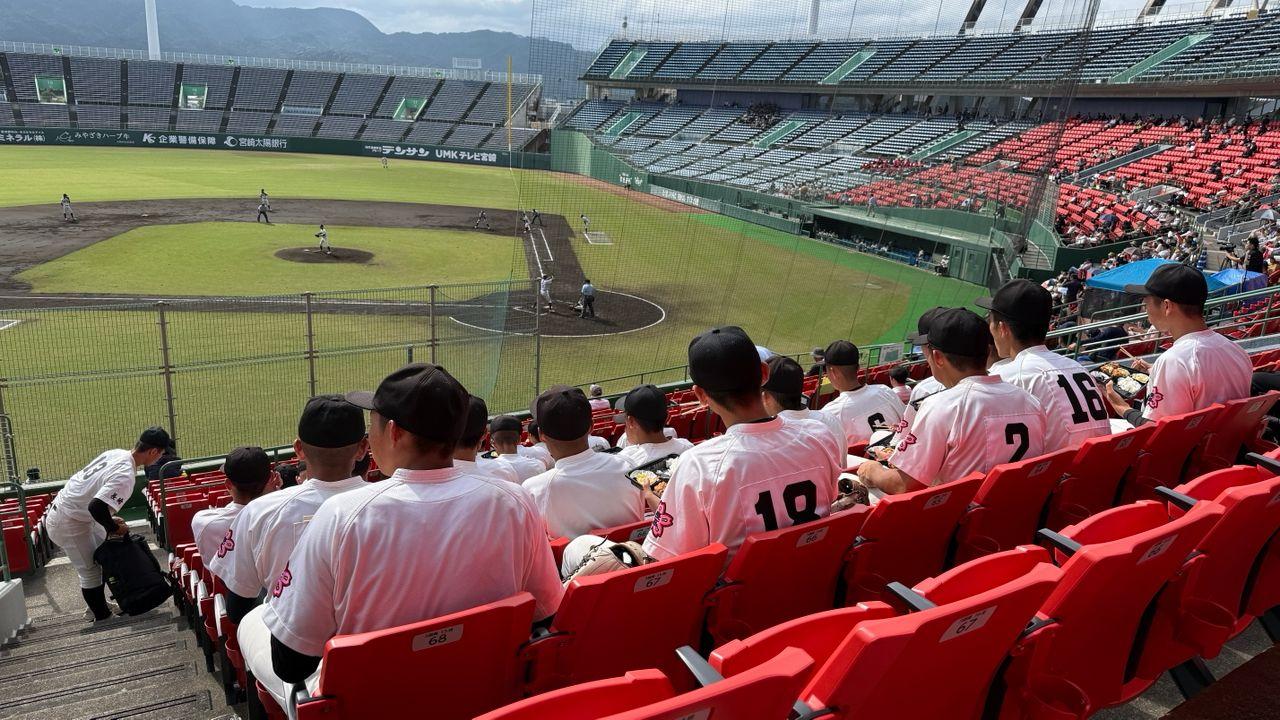 【高校野球】長崎日大の決勝戦の相手は…九州国際大付属(福岡1位)  決勝戦は雨で11月1日(土)に順延 第157回九州地区高校野球大会
