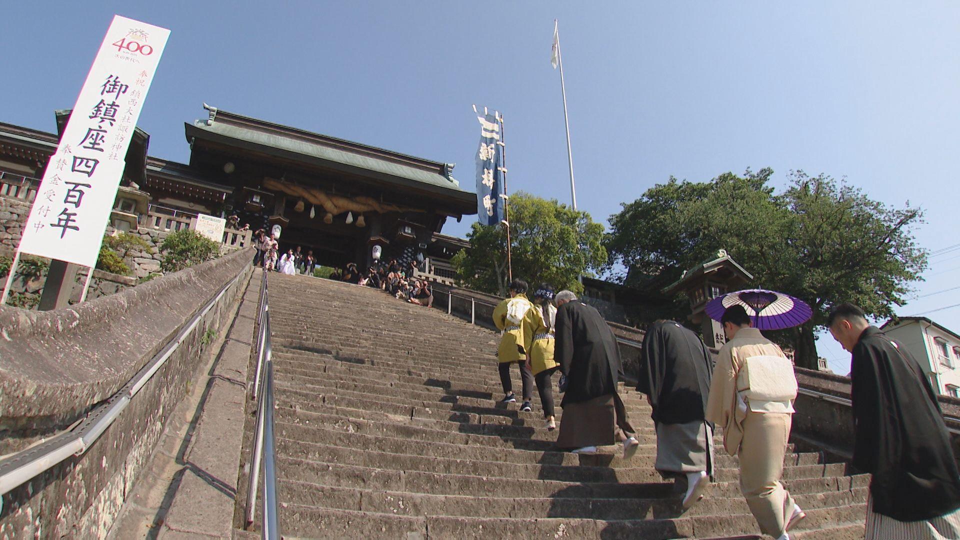 １０年ぶり奉納踊へ！稽古始め｢小屋入り｣長崎くんちの無事達成を祈願
