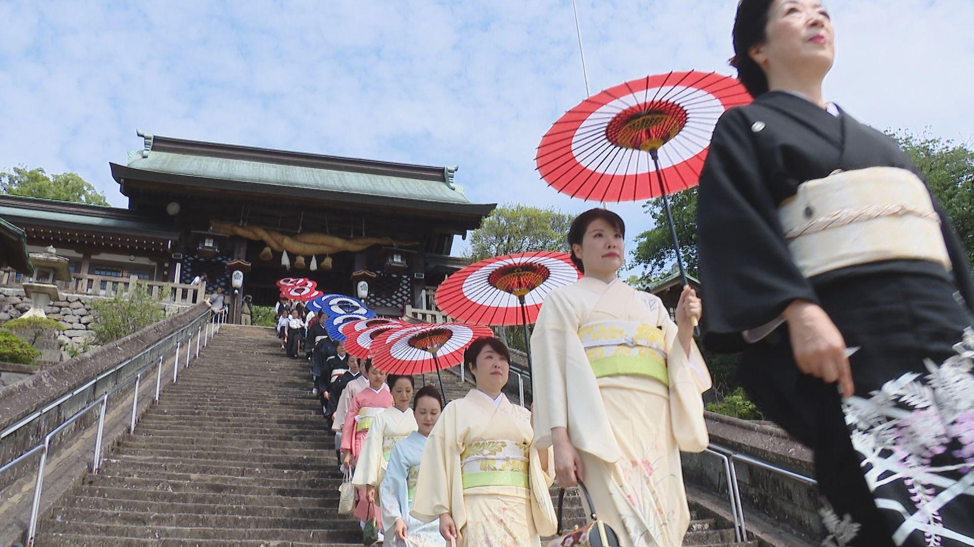 「荒々しい奉納をできれば」長崎くんちの稽古始め｢小屋入り｣１０年ぶり奉納踊へ 無事達成を祈願