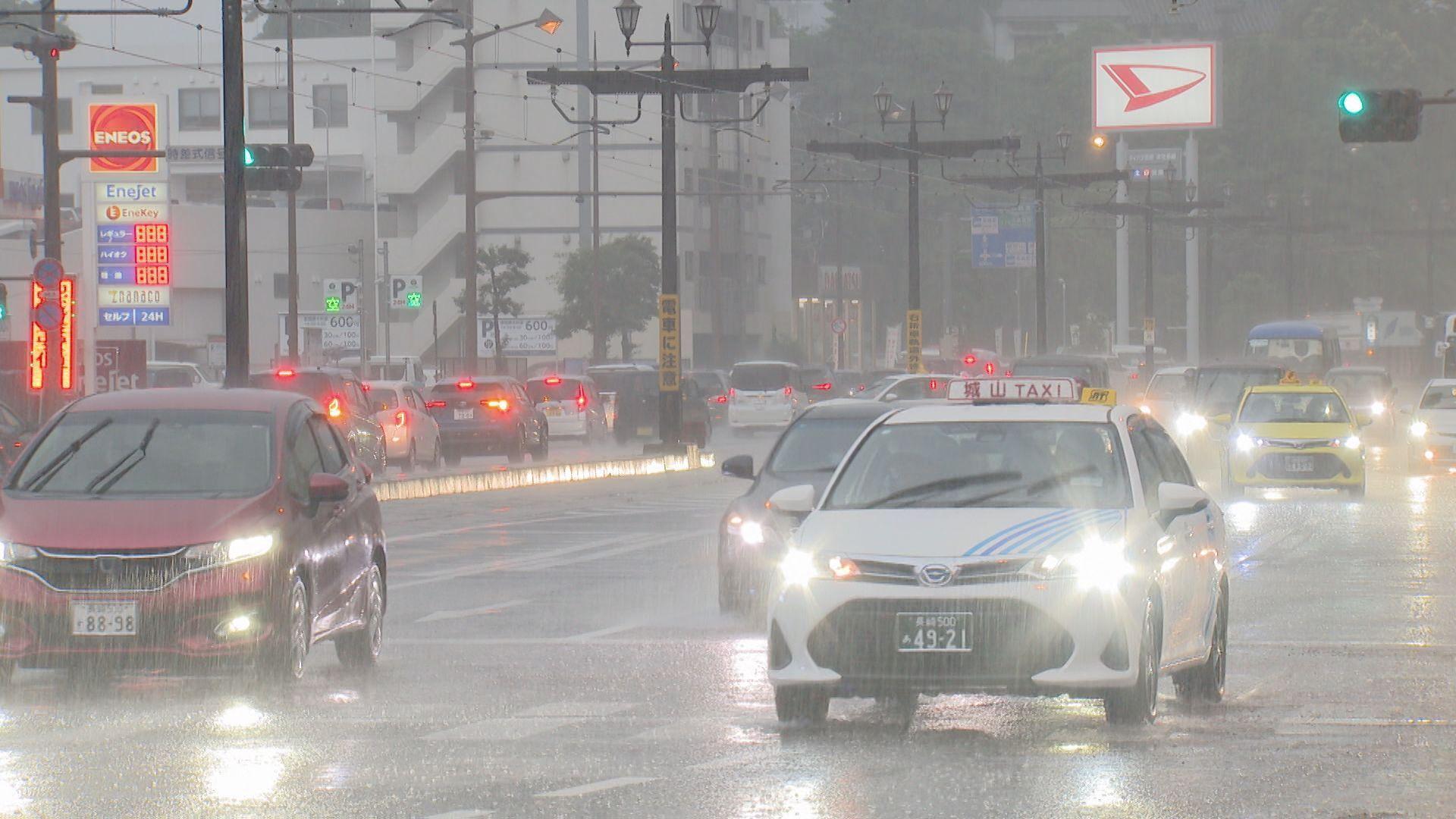 ２８日にかけ｢線状降水帯｣発生恐れ 長崎市､佐世保市など高齢者等避難