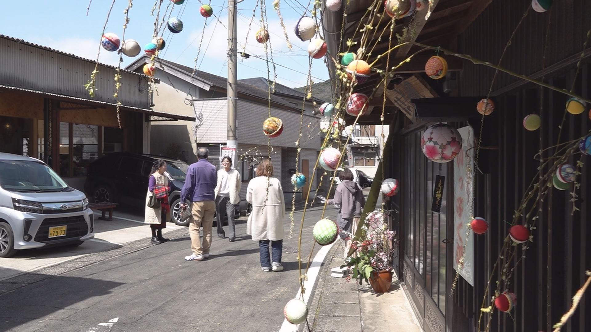 【長崎】春祝う「第23回肥前えむかえ繭玉まつり」