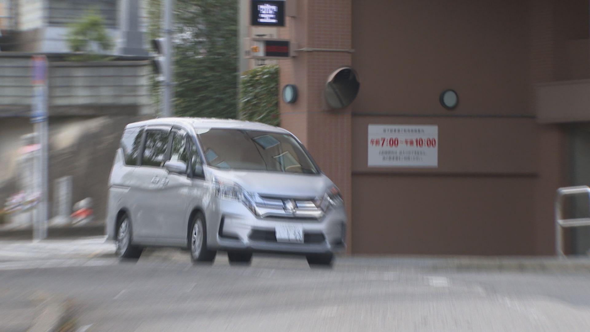 内縁の夫を全裸状態で監禁致死、体に複数の切り傷も…無職の女（54）送検