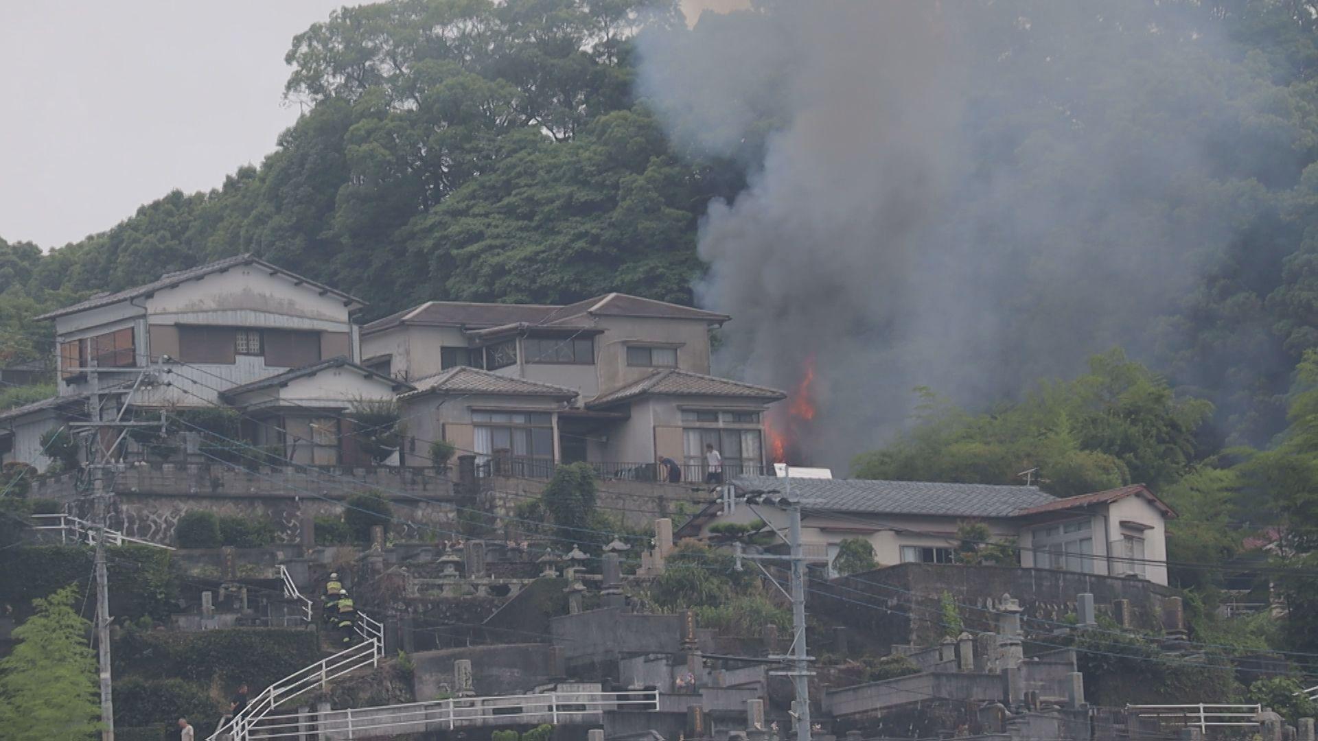 長崎市上小島で畑や小屋焼く火災