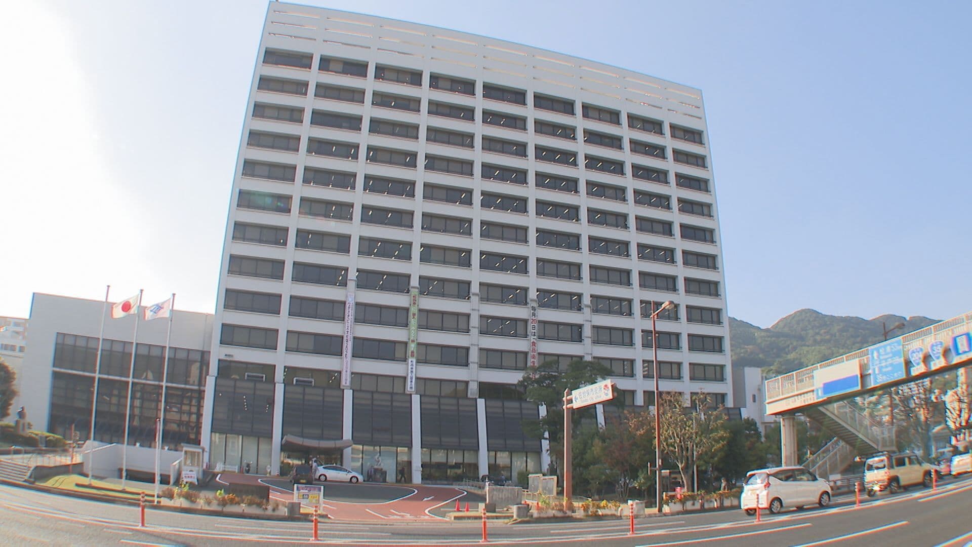 佐世保市の公用車が接触事故　約半年前から任意保険に未加入状態