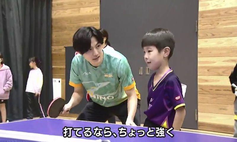 実業団選手を招いた卓球強化練習会