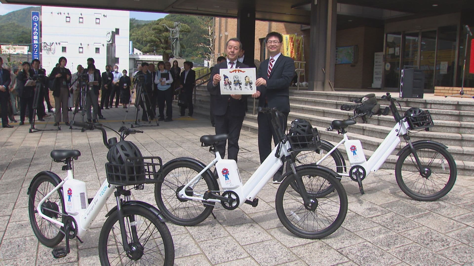 公務･環境学習に活用へ 西彼・時津町が水素アシスト自転車を導入