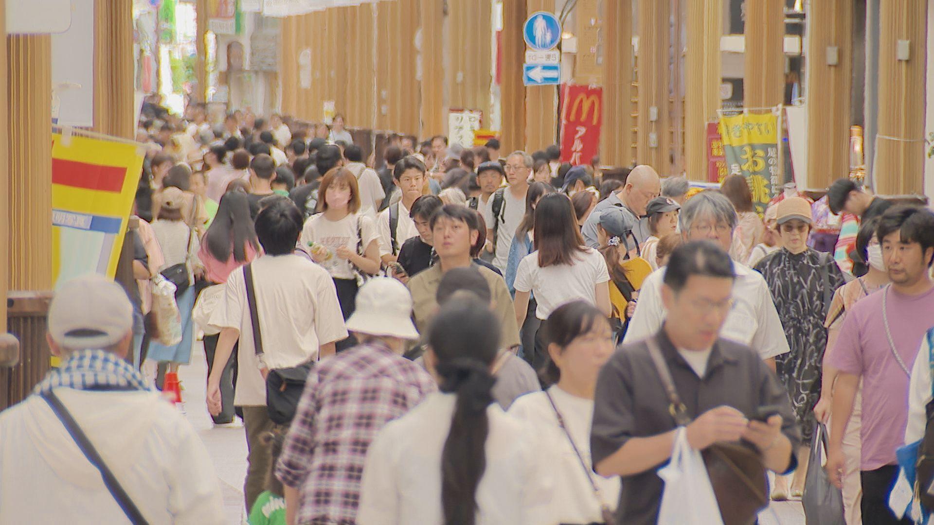 新型コロナ８週連続減　手足口病は警報レベル