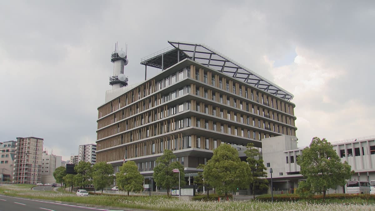 県警本部