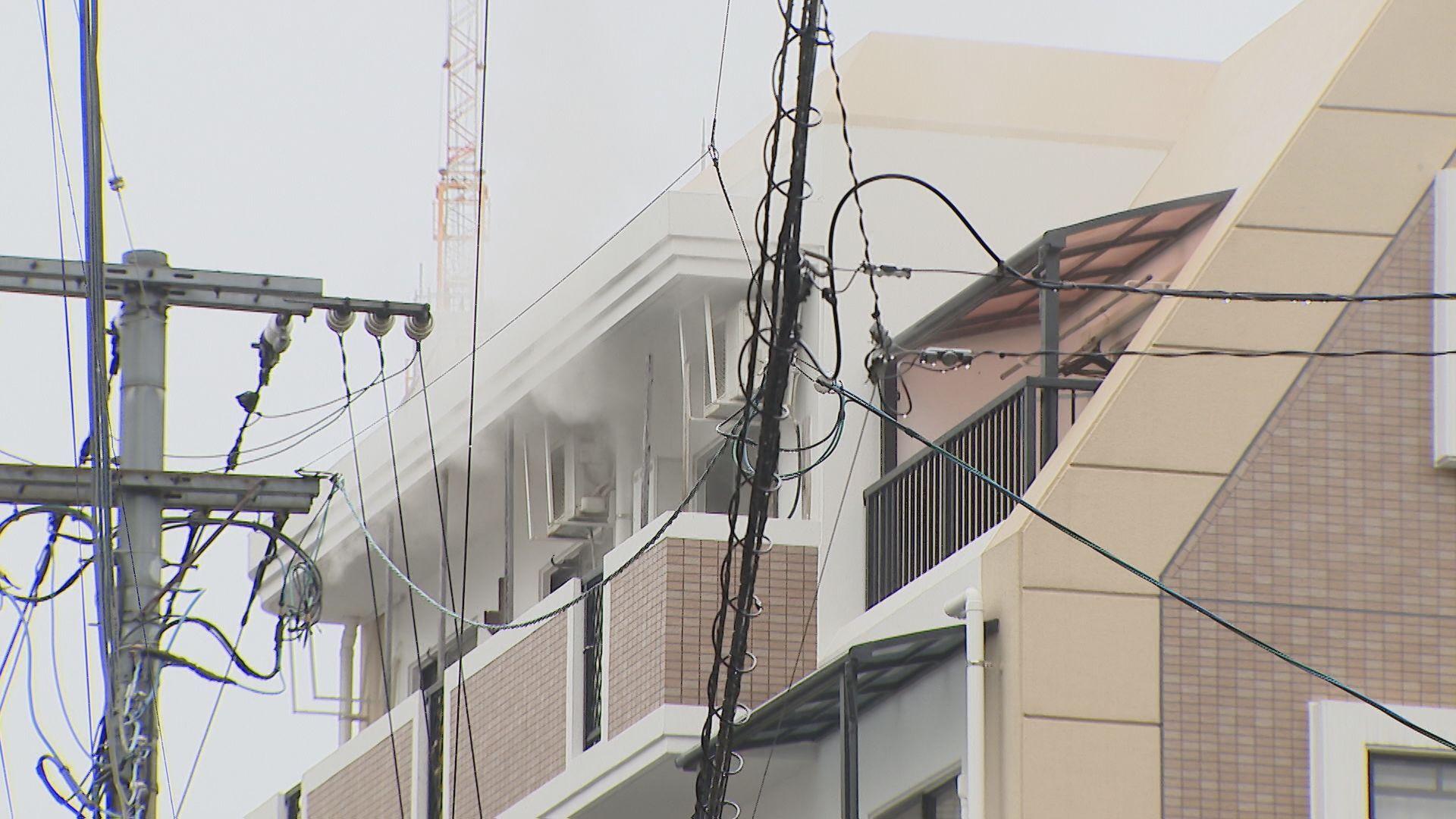 長崎市役所近くのマンション最上階から煙が…辺りは一時騒然に