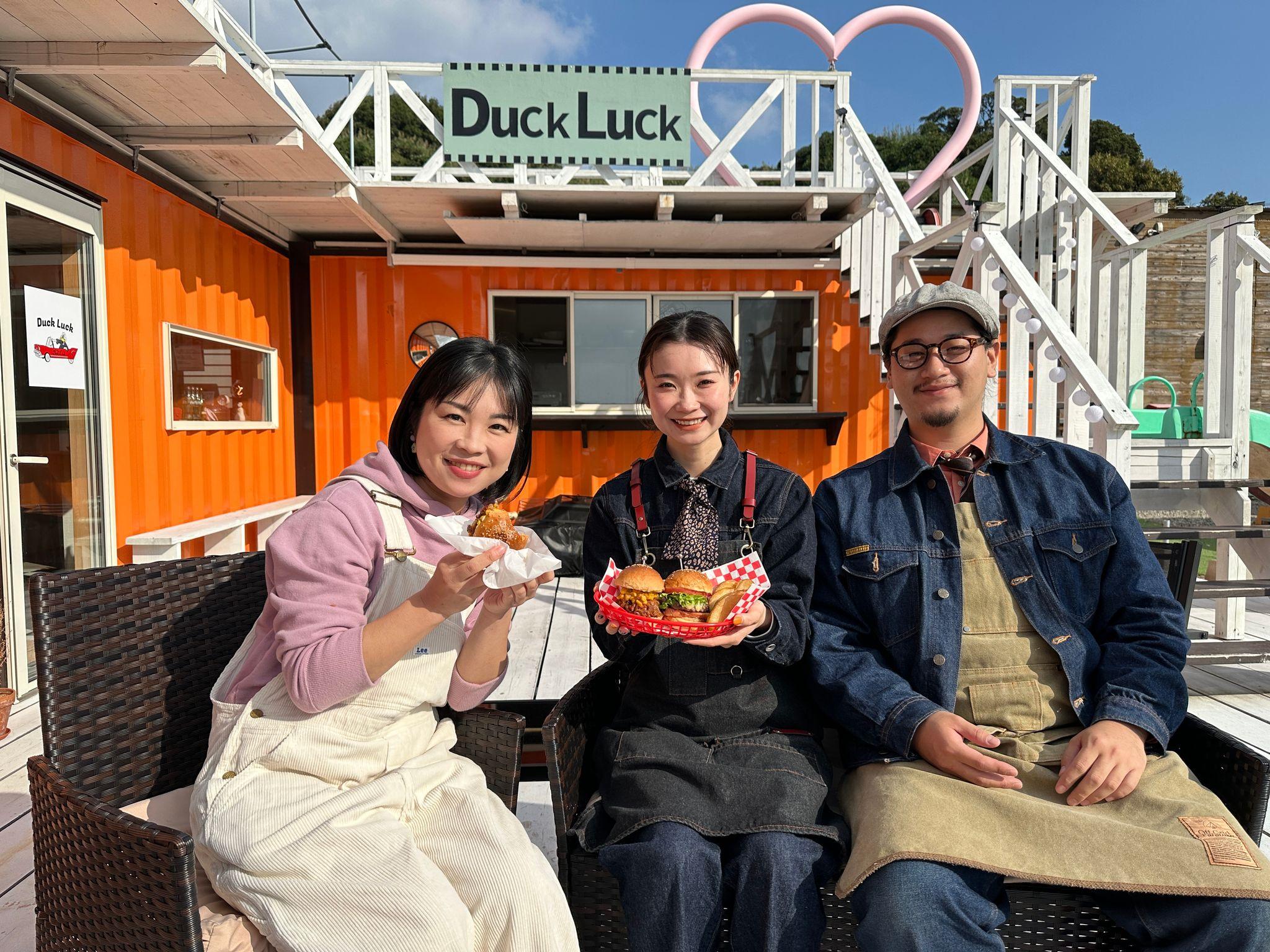 おすすめのセットはこだわりハンバーガーが２つ！長崎市「ダックラック」