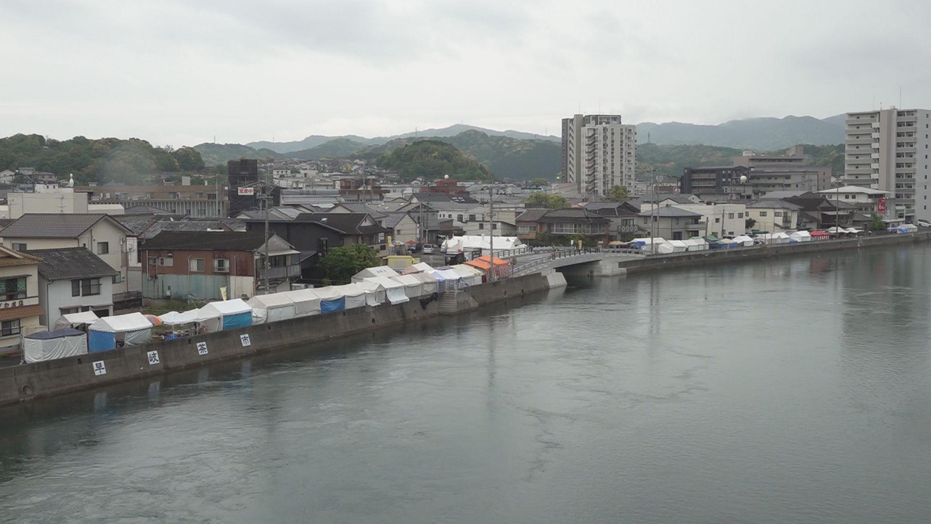 佐世保市で早岐茶市「初市」始まる