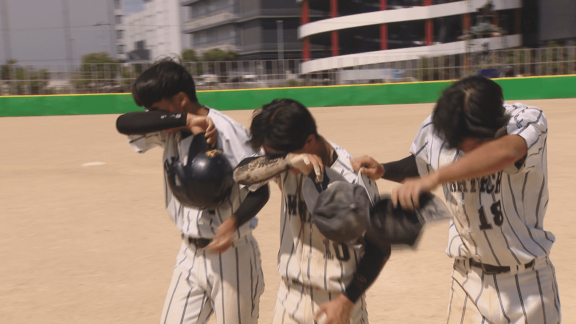 サムネ１３