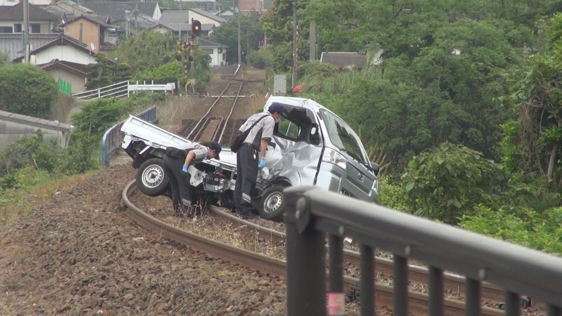 松浦鉄道の列車と軽トラックが衝突…軽トラの運転手が死亡