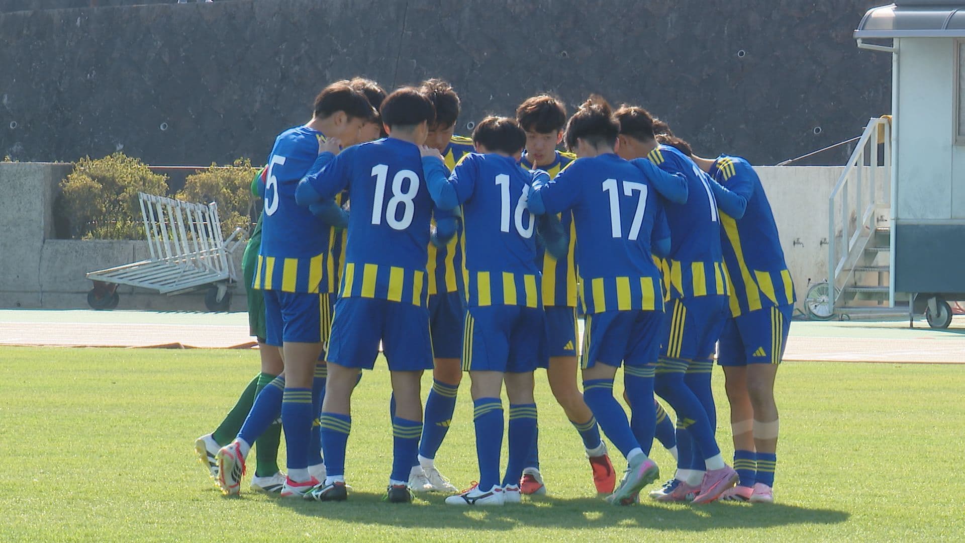 【高校サッカー】県高校新人決勝で国見が1対0で長崎日大に勝利し3連覇達成