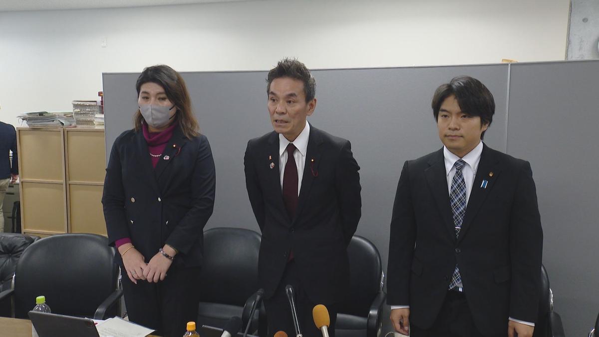 【長崎】｢健全な組織運営ではない｣日本維新の会３市議が離党経緯を説明 県支部執行部のパワハラ訴え 執行部は否定