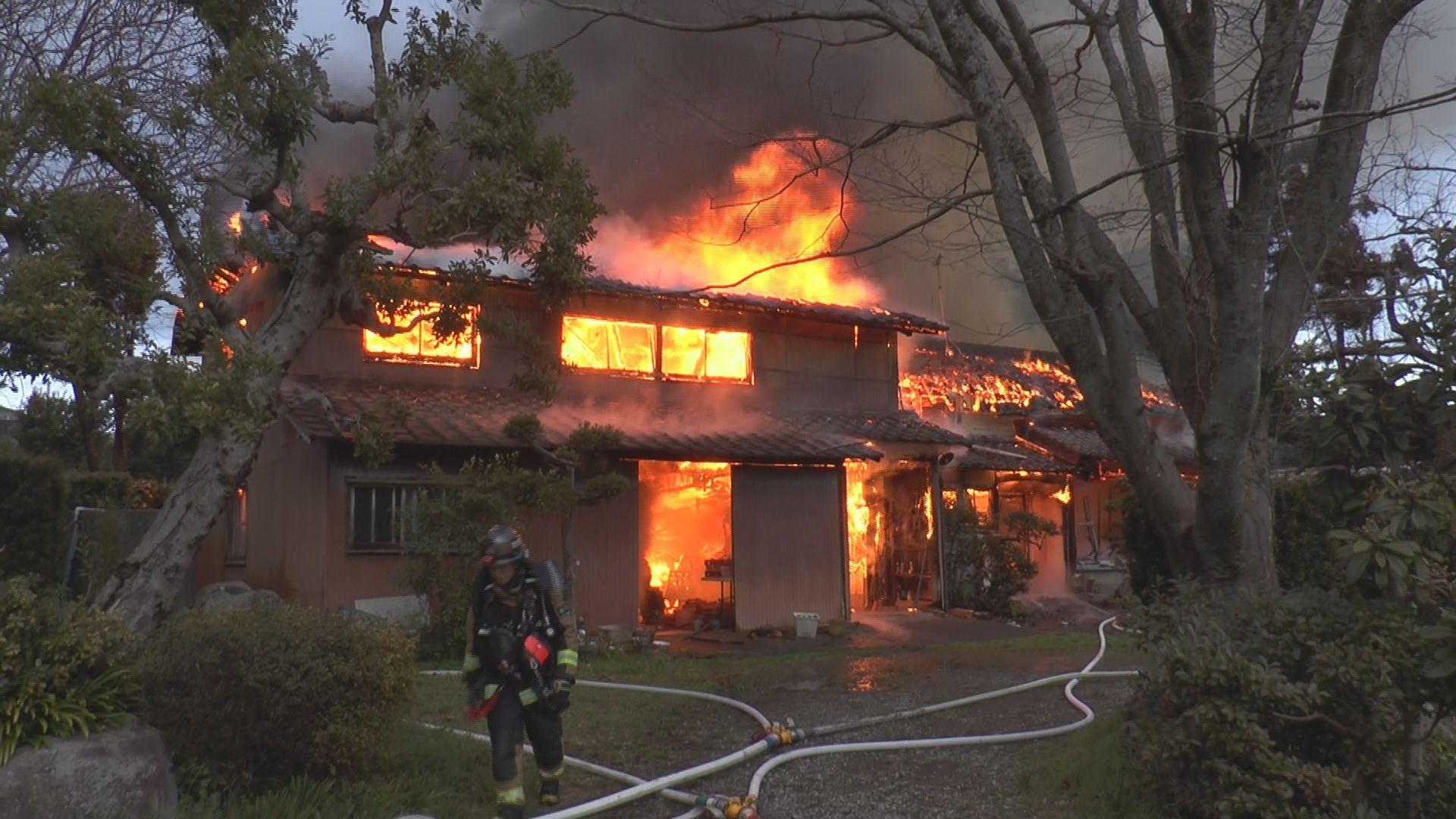 大村市向木場町で住宅火災…けが人なし