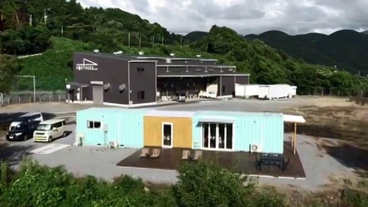 ”そのぎ抹茶”がけの美しい抹茶ジェラートが人気！抹茶工場併設のカフェ　東彼杵町「ちゃいむ／FORTHEES（フォーティーズ）」