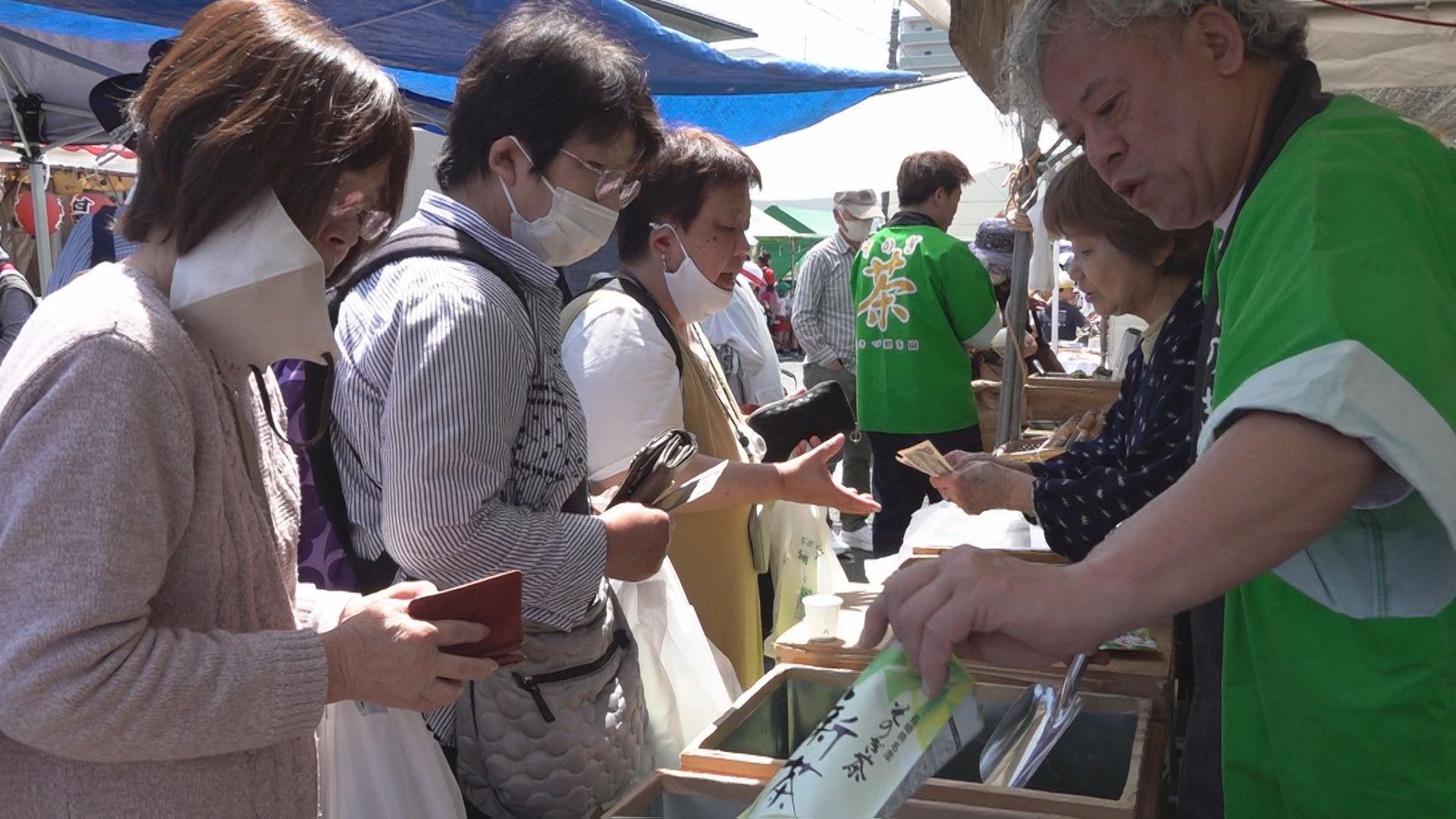 起源は安土桃山時代の｢物々交換｣四百余年の歴史 早岐茶市「初市」始まる