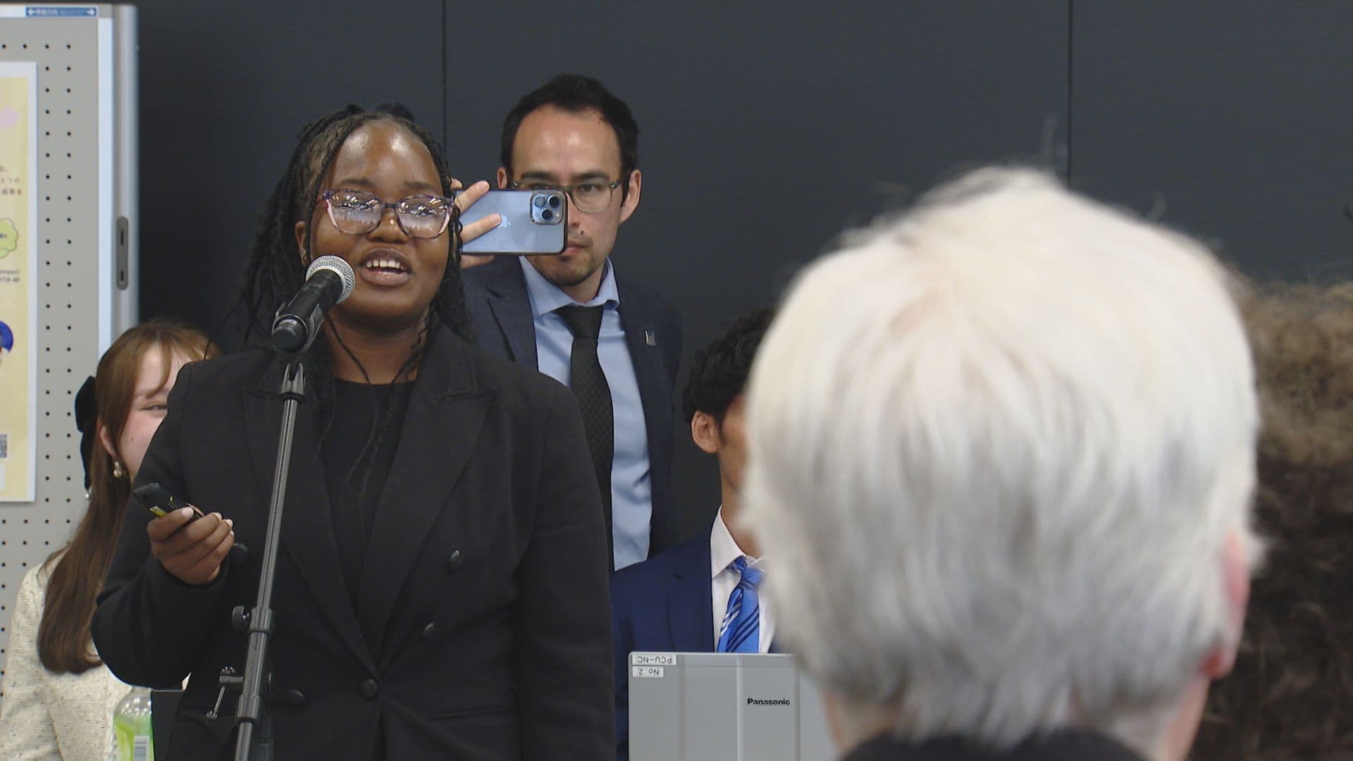 海外の若者と長崎の若者が共同研究「対話で平和を組み立てる」成果発表