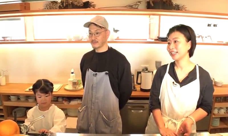 海とみかん畑に囲まれたおしゃれカフェ 長与産レモンのふわふわケーキ  長与町「umi」