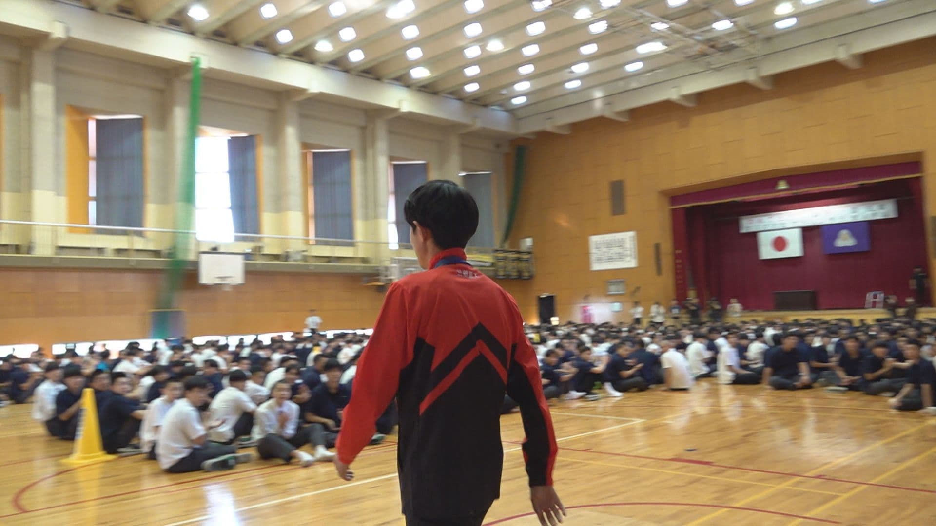 ④
