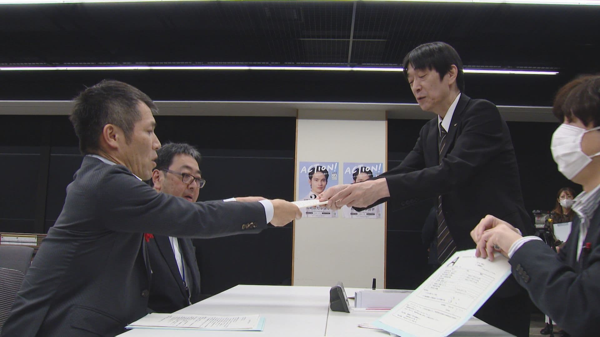 「候補者が速やかに選挙運動が出来るように」２２日知事選告示　県選管が立候補届出受理の手順をリハーサル