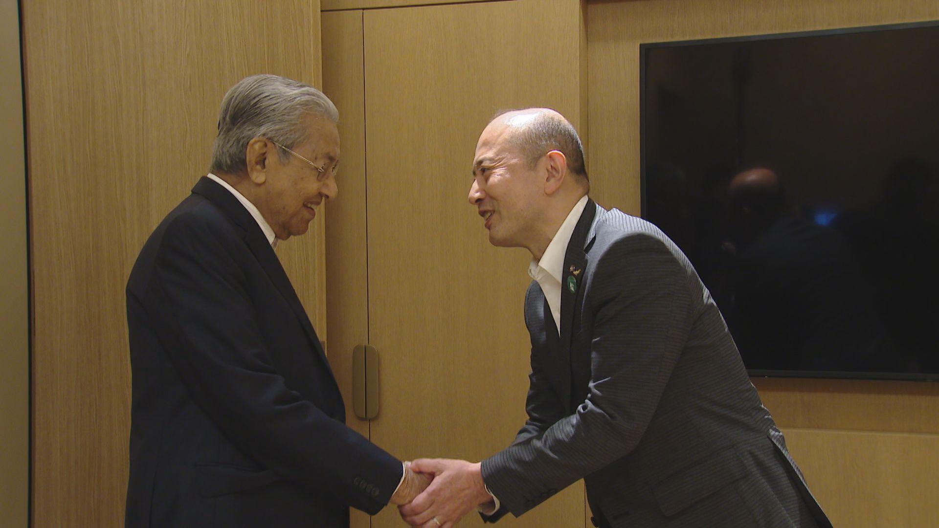 被爆８０年｢若い世代に平和教育すべき｣マレーシア・マハティール元首相（１００）と鈴木市長が面会