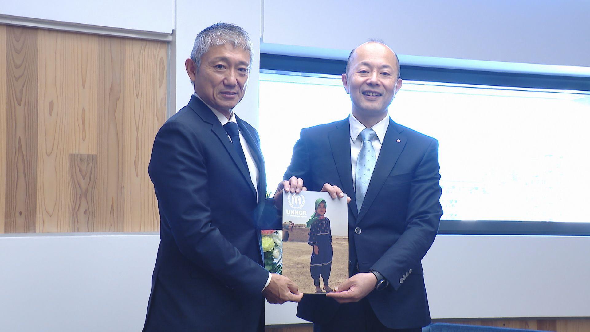 【長崎】難民支援活動への参加求める 国連高等弁務官事務所駐日代表が長崎市長表敬