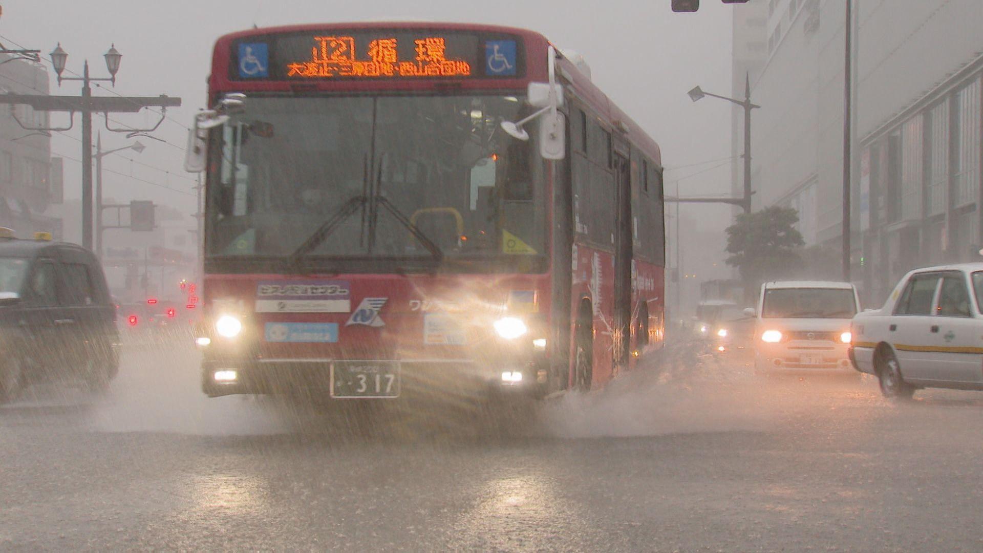 あす１５日午前中にかけて再び、線状降水帯が発生する恐れ　けさは五島市で発生　厳重警戒を