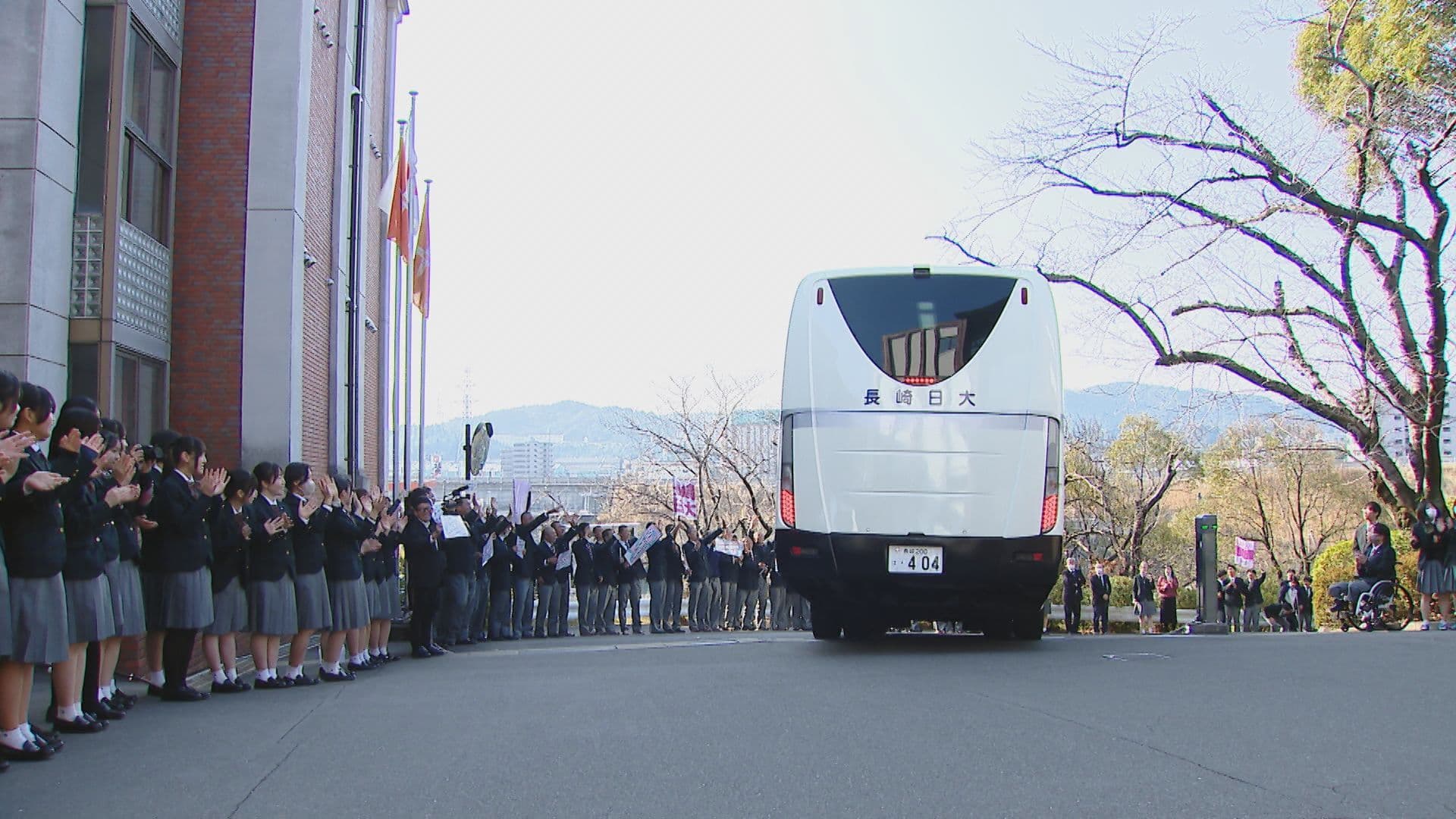 【センバツ】長崎日大３年ぶりの甲子園へ出発！目標は…「チーム日大全員で」2010年夏以来の校歌斉唱