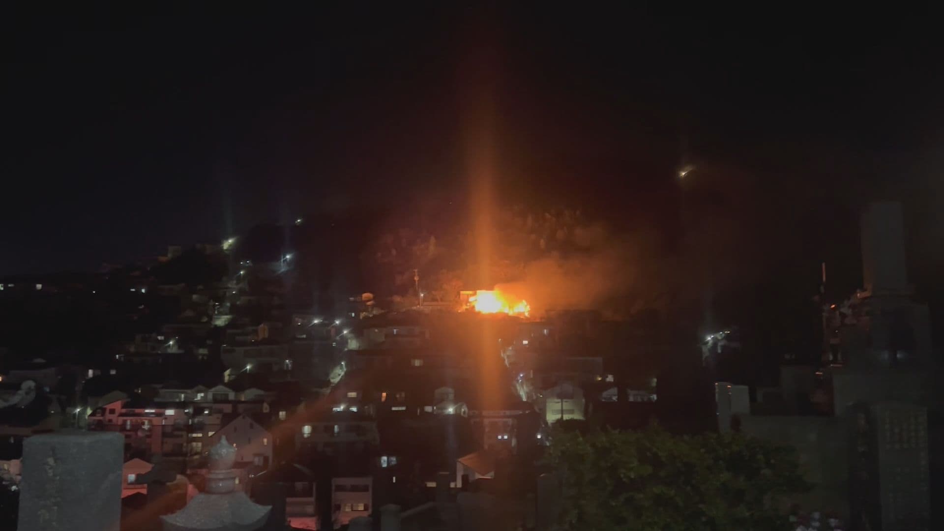 「着火器具のようなもので火をつけた」長崎市日の出町で空き家全焼 放火疑いで６３歳男を逮捕