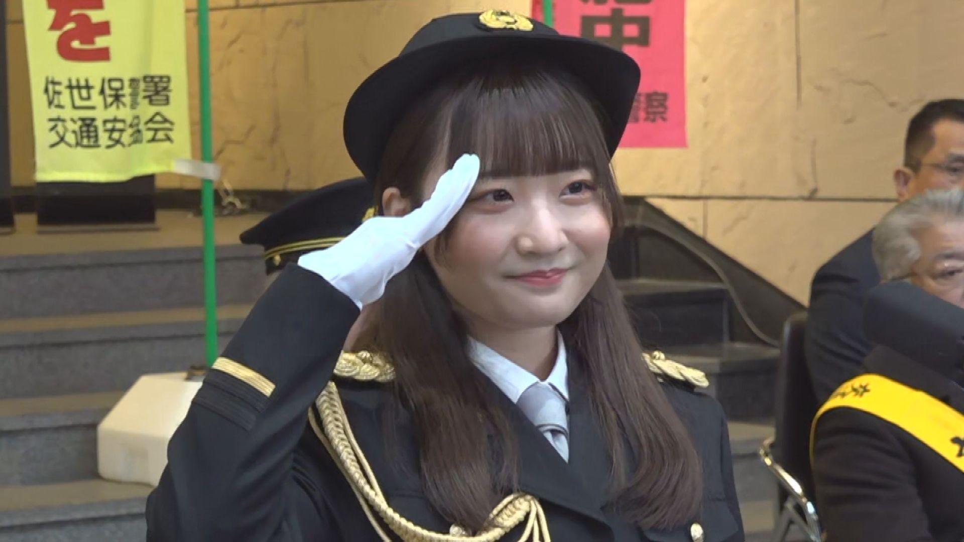 １日警察署長に佐世保市出身、ＳＫＥ４８・池田楓さん　防犯・交通安全呼びかけ
