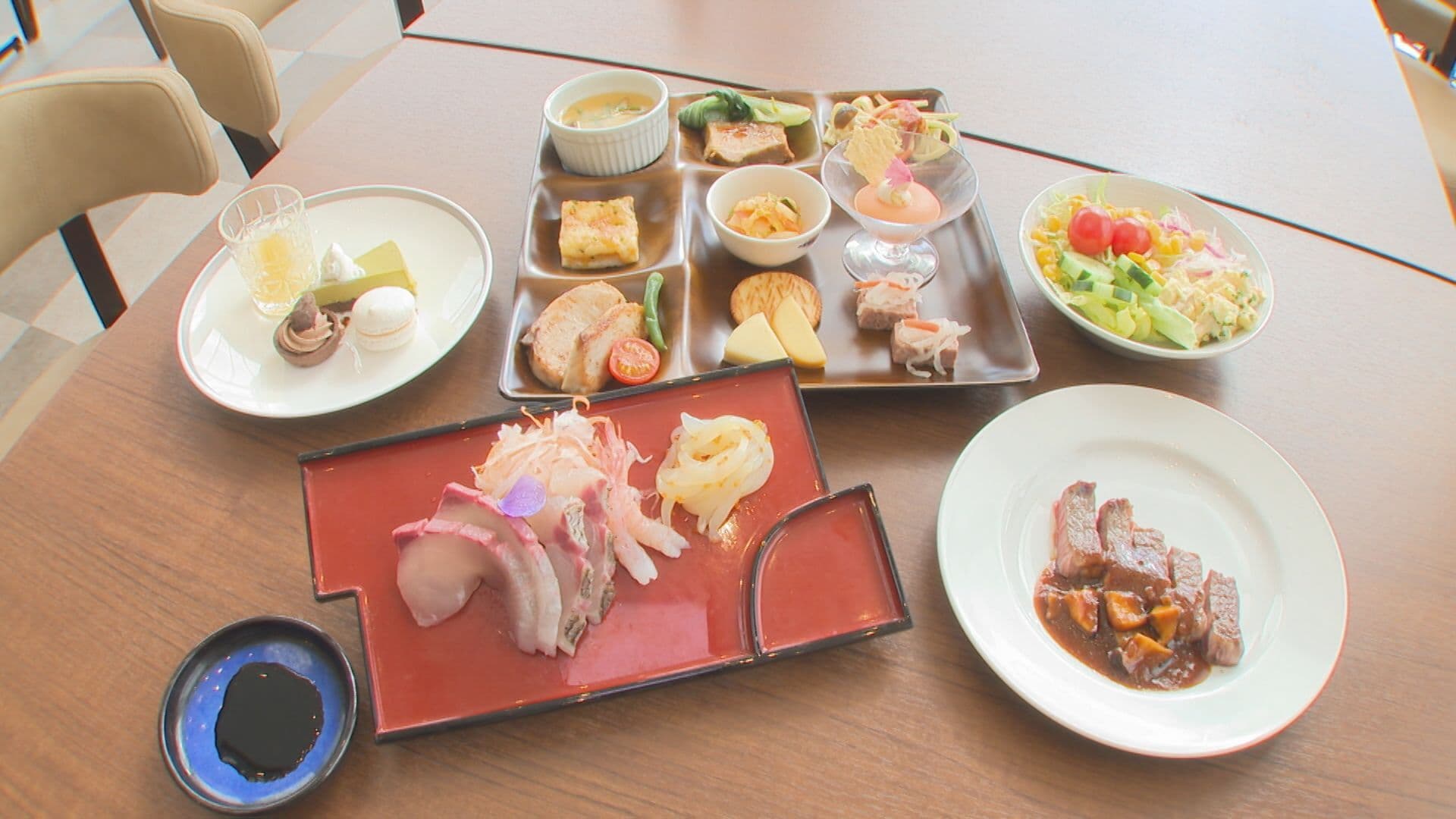 運河を望む贅沢ビュッフェ「ホテルオークラJRハウステンボス」カメリアがリニューアル