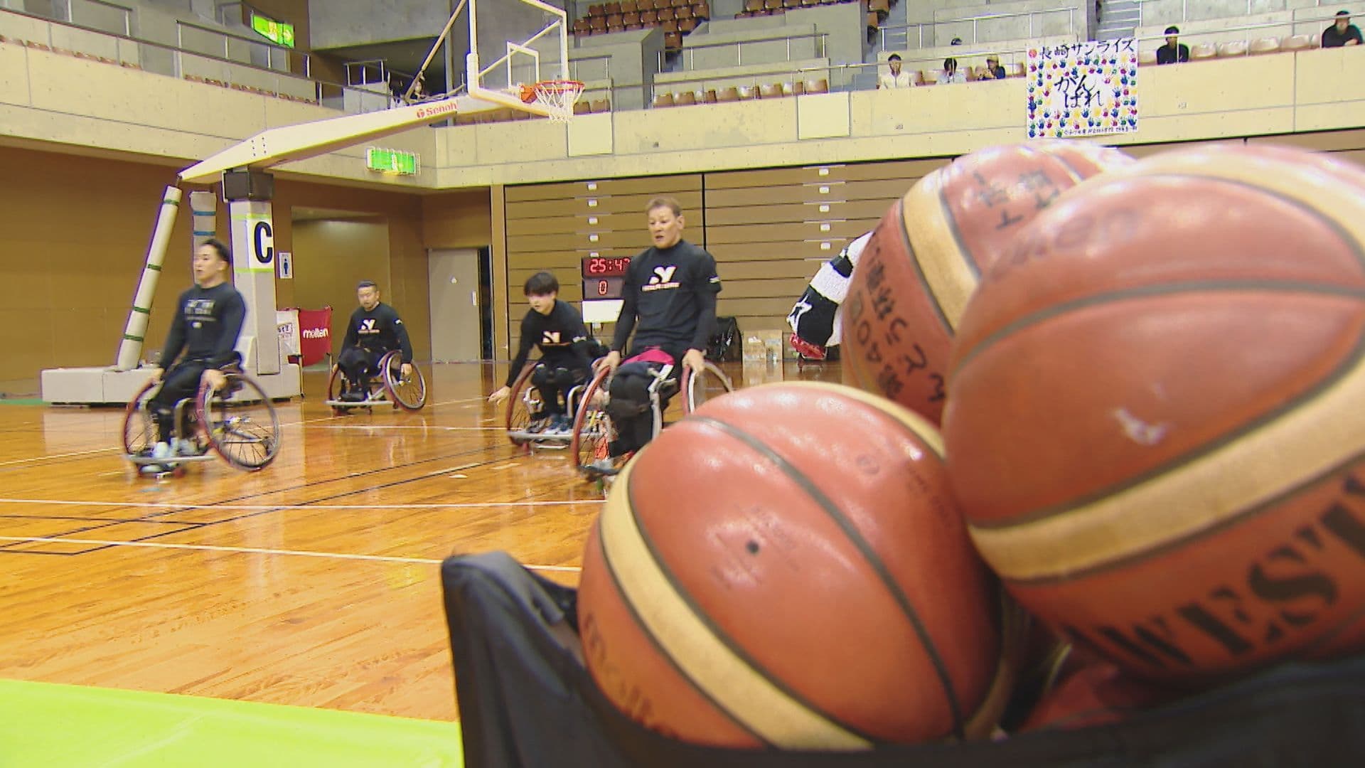 車いすバスケ１